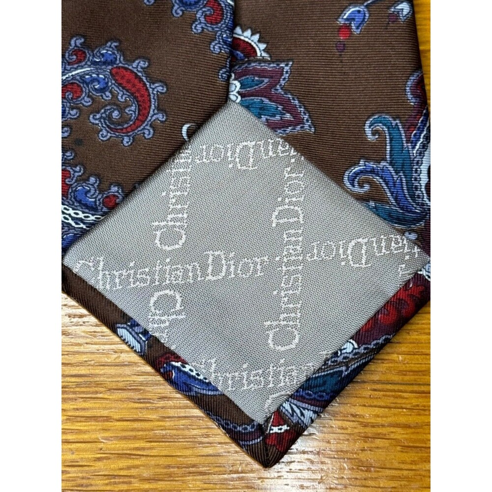 Vintage Christian Dior Men's Paisley 100% Silk Tie Brown Made in USA - Picture 3 of 3